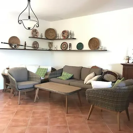 Dipladenia 度假居